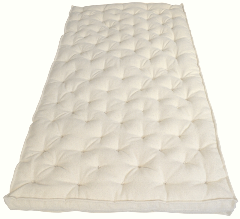 Matelas naturel en laine, tufté